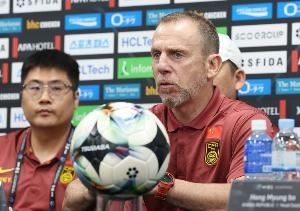 媒体人：赢下来就有交代，久尔杰维奇任务结束&别考虑给他转正了